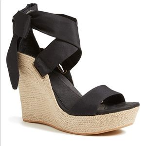 Jules Platform Wedge Sandal UGG size 9.5 used